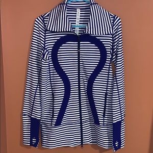 Lululemon Athletica jacket!!